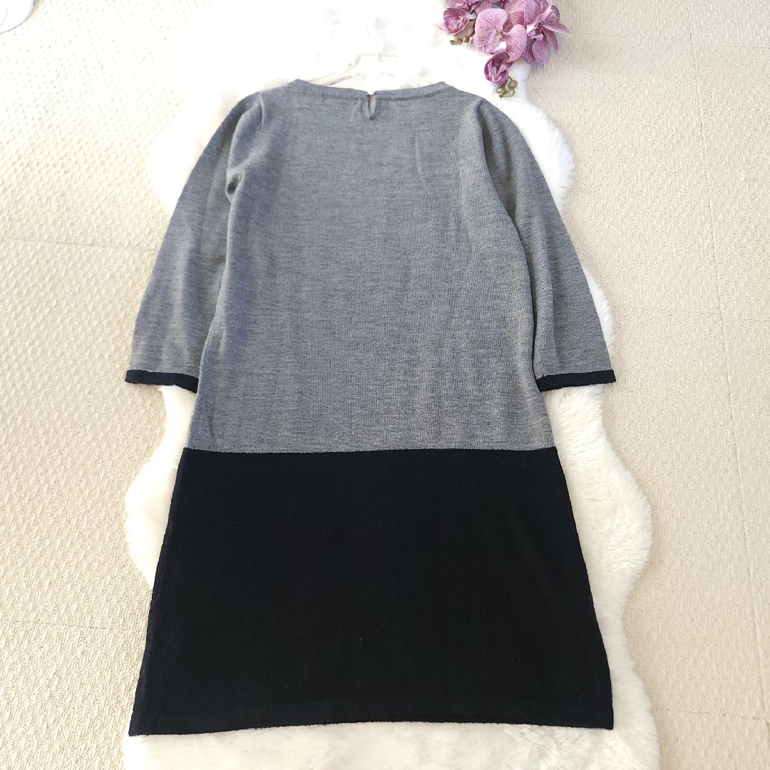 kumikyoku（組曲）(クミキョク)の新品 KUMIKYOKUニットバイカラーワンピースパール付き Aライン 2サイズ レディースのワンピース(ひざ丈ワンピース)の商品写真