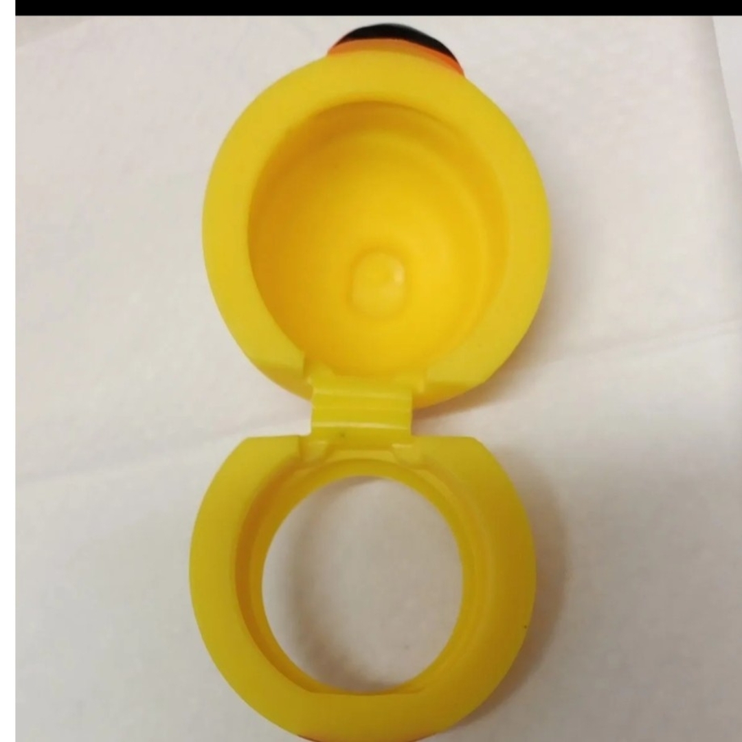 日清食品(ニッシンショクヒン)のチキンラーメン×味ポン ひよこあにき キャップカバー エンタメ/ホビーのコレクション(ノベルティグッズ)の商品写真