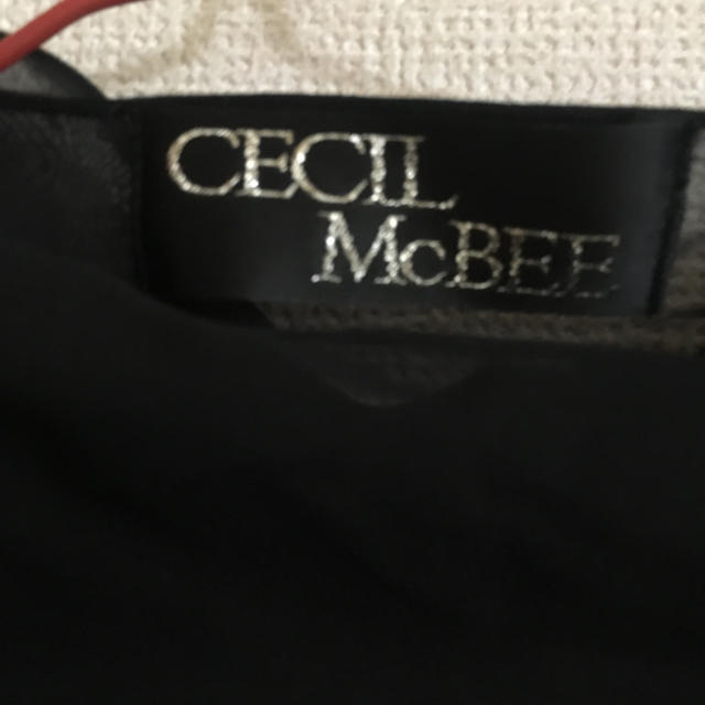 CECIL McBEE(セシルマクビー)の専用 ボレロ  美品 レディースのトップス(ボレロ)の商品写真