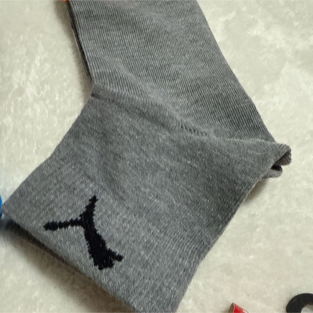 PUMA(プーマ)の新品PUMAキッズショート丈ソックス5足セット23-25cm キッズ/ベビー/マタニティのこども用ファッション小物(靴下/タイツ)の商品写真