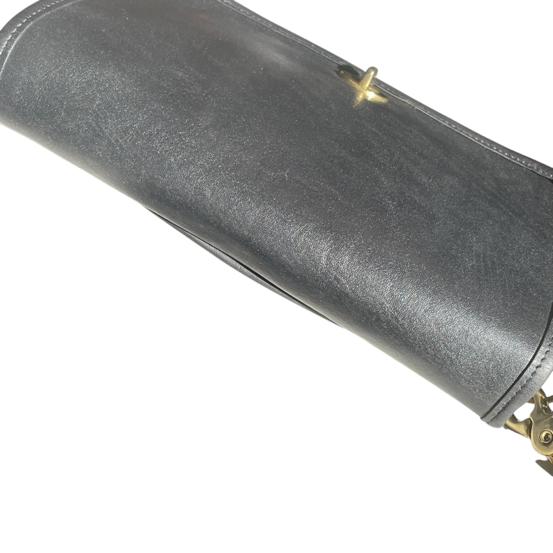 COACH(コーチ)の極美品　USA製　オールドコーチ　9755 ショルダーバッグ ターンロック レディースのバッグ(ショルダーバッグ)の商品写真