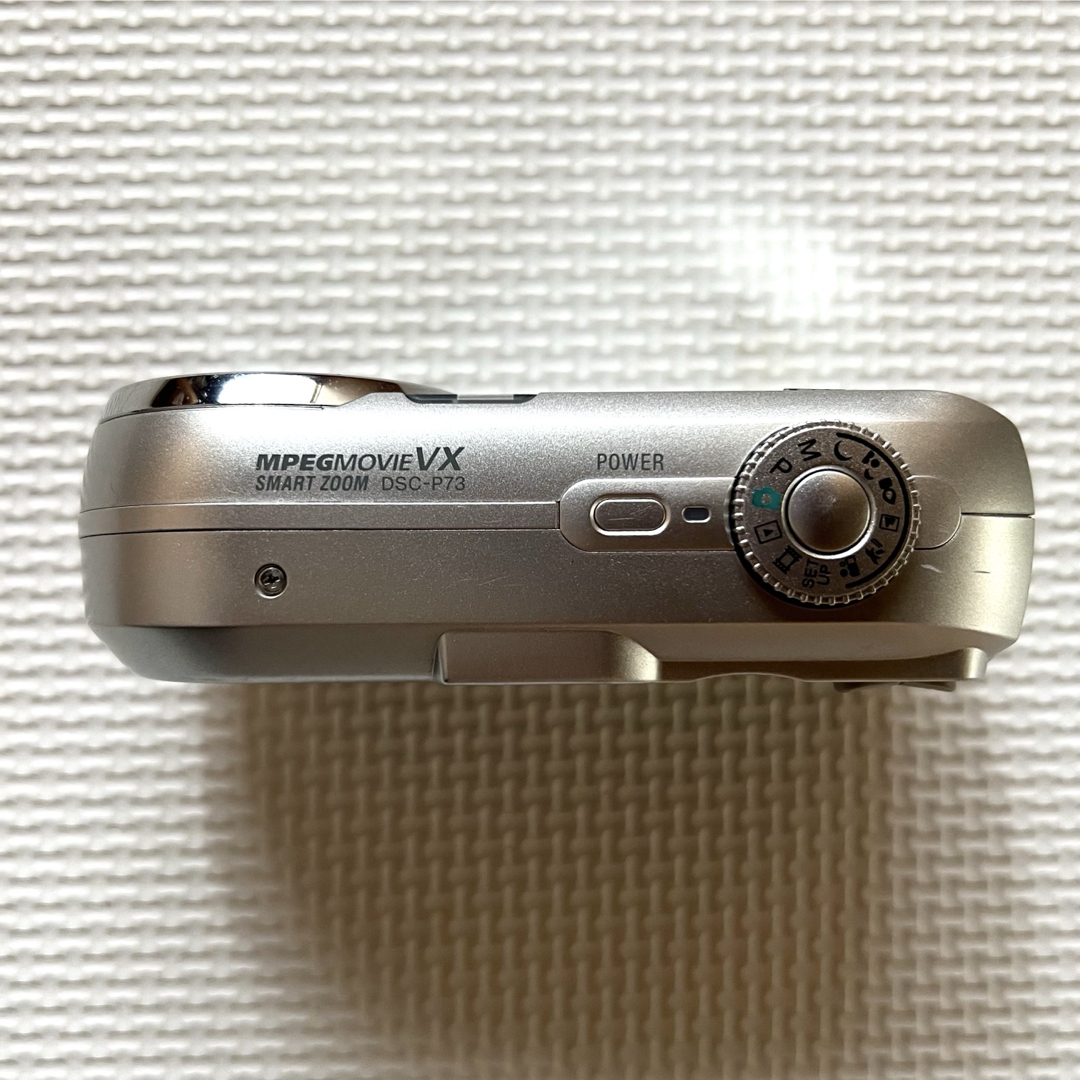 SONY(ソニー)のSONYサイバーショット　4.1メガピクセル　DSC-P73 スマホ/家電/カメラのカメラ(コンパクトデジタルカメラ)の商品写真