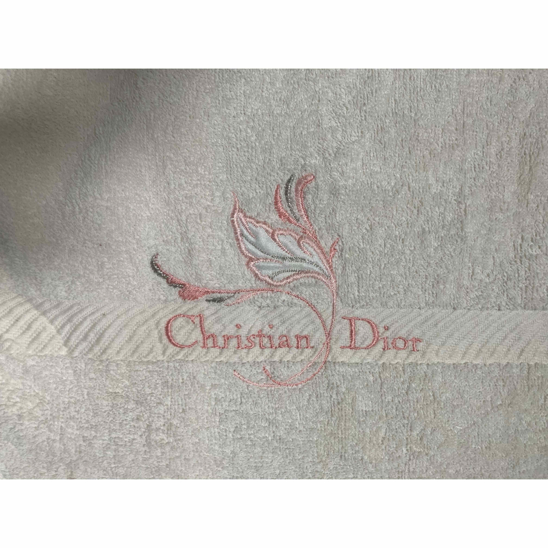 Christian Dior(クリスチャンディオール)のDior タオルセット インテリア/住まい/日用品の日用品/生活雑貨/旅行(タオル/バス用品)の商品写真