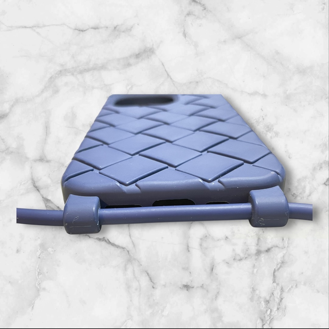 BOTTEGA VENETA(ボッテガヴェネタ)のボッテガヴェネタ 正規品 スマホケース ブルー イントレ スマホ/家電/カメラのスマホアクセサリー(iPhoneケース)の商品写真