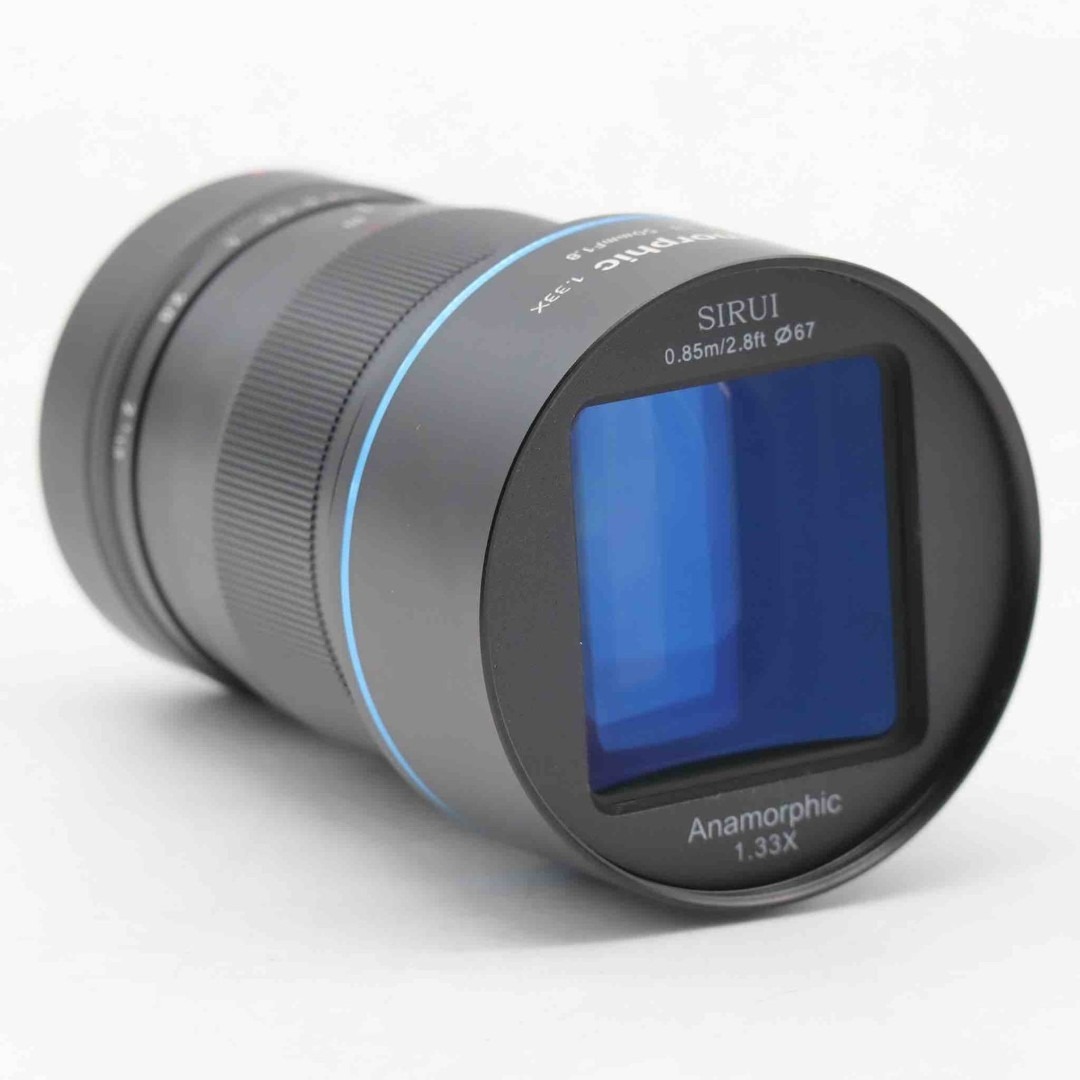 SIRUI 50mm f/1.8 アナモルフィックレンズ フジX用 #584 スマホ/家電/カメラのカメラ(レンズ(単焦点))の商品写真