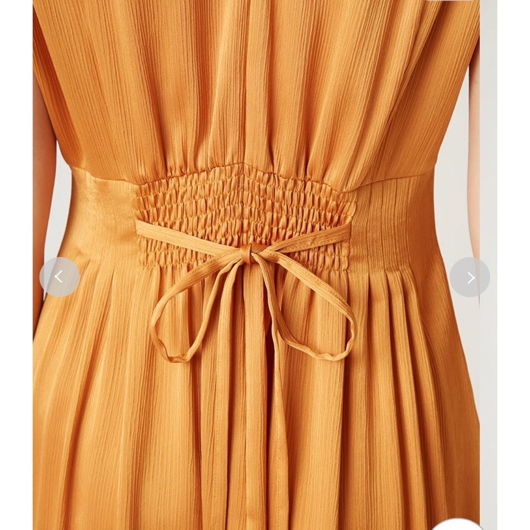 FRAY I.D(フレイアイディー)のfrayi.d  サテンタックワンピース　美品🌟 レディースのワンピース(ロングワンピース/マキシワンピース)の商品写真