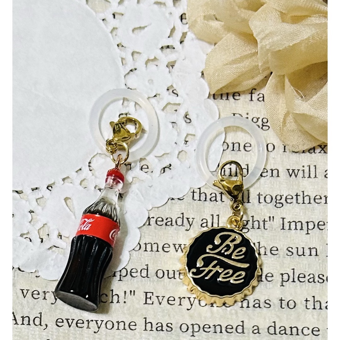 ボトルキャップめじるしアクセサリー　チャーム　アンブレラマーカー ハンドメイドのアクセサリー(チャーム)の商品写真