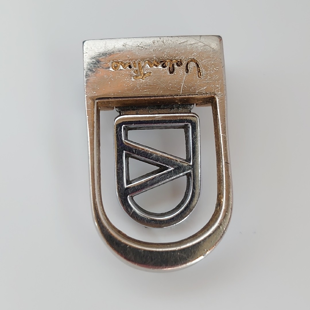 VALENTINO(バレンティノ)のVALENTINO ヴァレンティノ Vロゴ ベルトバックル メンズのファッション小物(ベルト)の商品写真