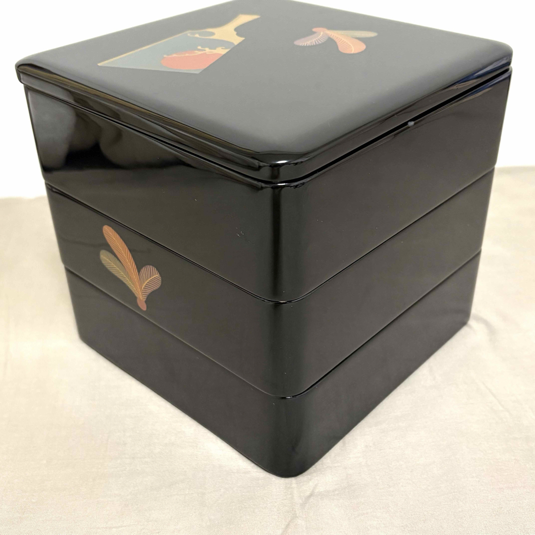 淳舟 越前漆器 重箱 6.5寸 天然木 漆塗り お重　 三段重　木箱付き 漆器 インテリア/住まい/日用品のキッチン/食器(食器)の商品写真