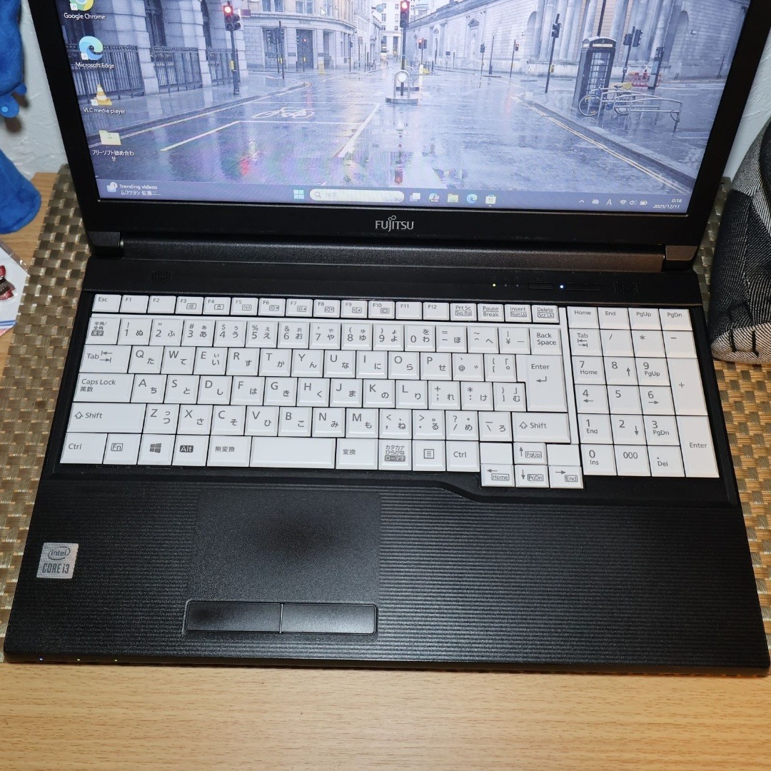 富士通(フジツウ)のWin11公式対応10世代i3/メ8/新品SSD/DVD/無線/HDMI/カメラ スマホ/家電/カメラのPC/タブレット(ノートPC)の商品写真