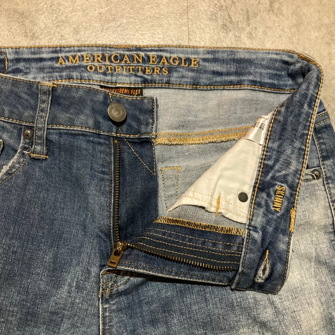 American Eagle(アメリカンイーグル)の【AMERICAN EAGLE】アメリカンイーグル クラッシュ加工スキニーデニム メンズのパンツ(デニム/ジーンズ)の商品写真