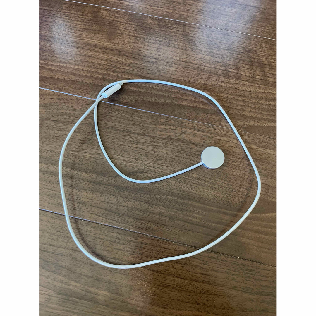 Apple Watch(アップルウォッチ)のApple Watch 純正マグネット式充電器 USB-C スマホ/家電/カメラのスマートフォン/携帯電話(バッテリー/充電器)の商品写真