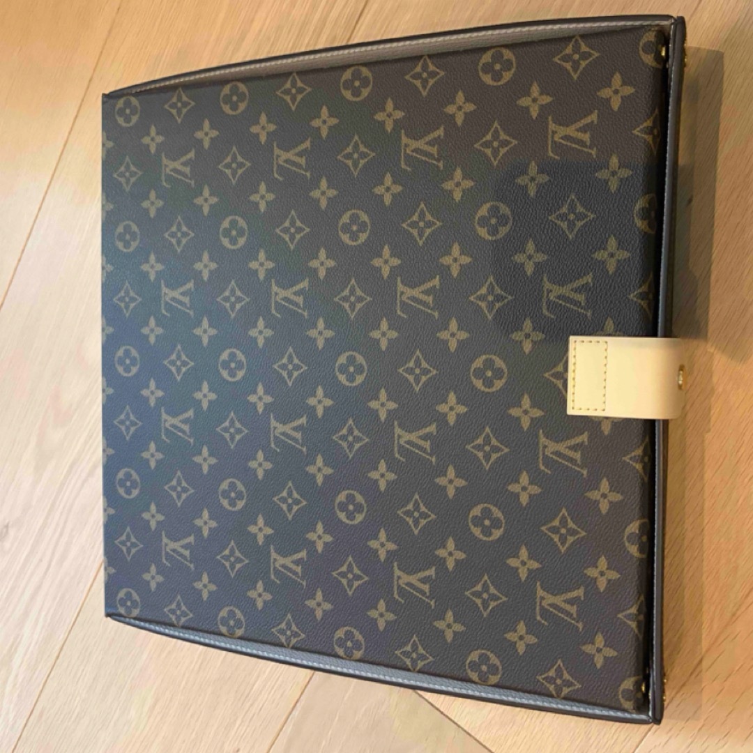 LOUIS VUITTON(ルイヴィトン)のルイヴィトン　ピザケース　ヴァージルアブロー メンズのメンズ その他(その他)の商品写真