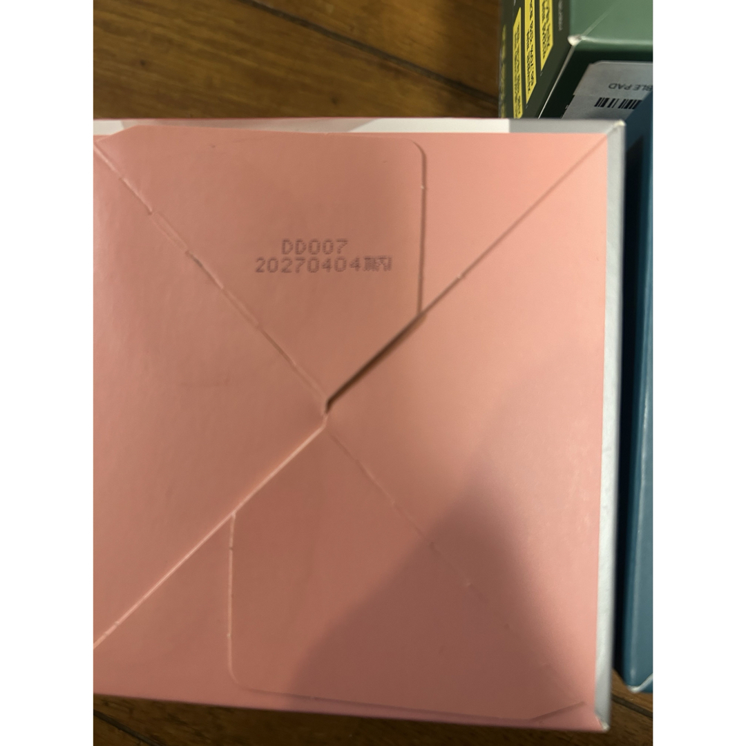 MEDIHEAL(メディヒール)のメディヒール スクエアトナーパッド 3点セット 100枚入 韓国コスメ コスメ/美容のスキンケア/基礎化粧品(パック/フェイスマスク)の商品写真