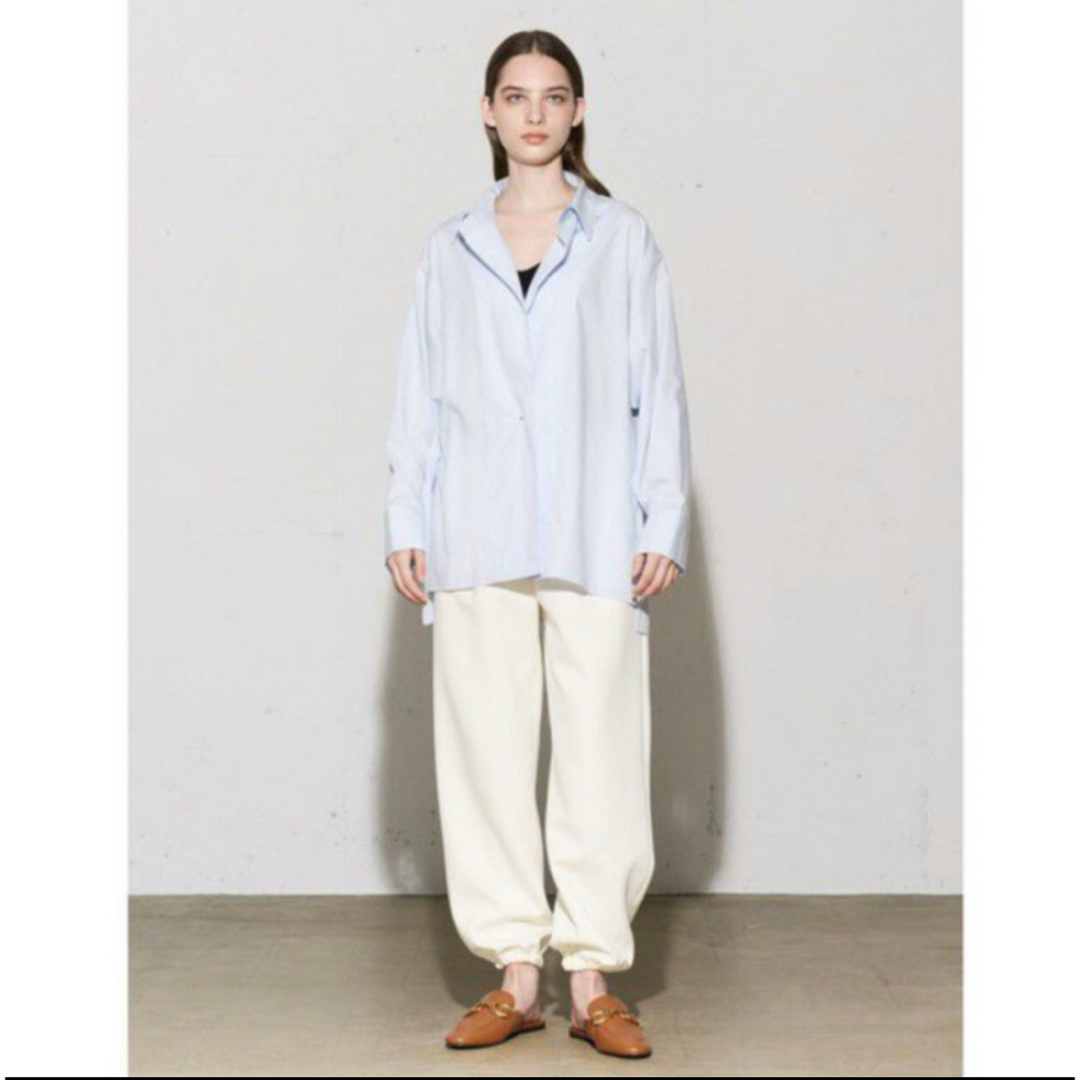 新品　ヤマダヤ　MIDIUMISOLID ジャケットライクシャツ レディースのトップス(シャツ/ブラウス(長袖/七分))の商品写真