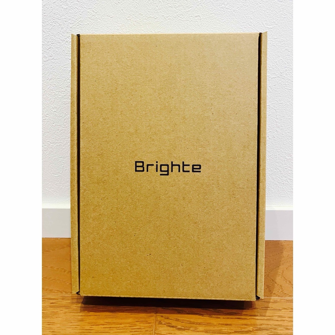 【新品未開封】 Brighte ELEKI LIFT ブライト 美顔器　佐々木希 スマホ/家電/カメラの美容/健康(フェイスケア/美顔器)の商品写真