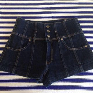 アバクロンビーアンドフィッチ(Abercrombie&Fitch)のAbercrombie&Fitch アバクロ ハイウエスト ショーパン (ショートパンツ)