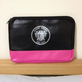 BOBBI BROWN（ポーチ）のフリマアイテム一覧