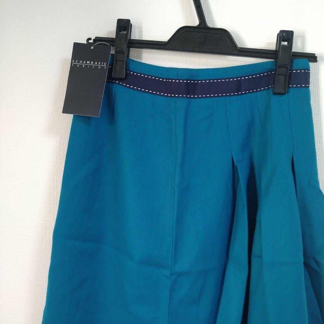 kumikyoku（組曲）(クミキョク)の【新品タグ】毛 カシミヤ ウール きれいめ ひざ丈スカート 冬 レディースのスカート(ひざ丈スカート)の商品写真