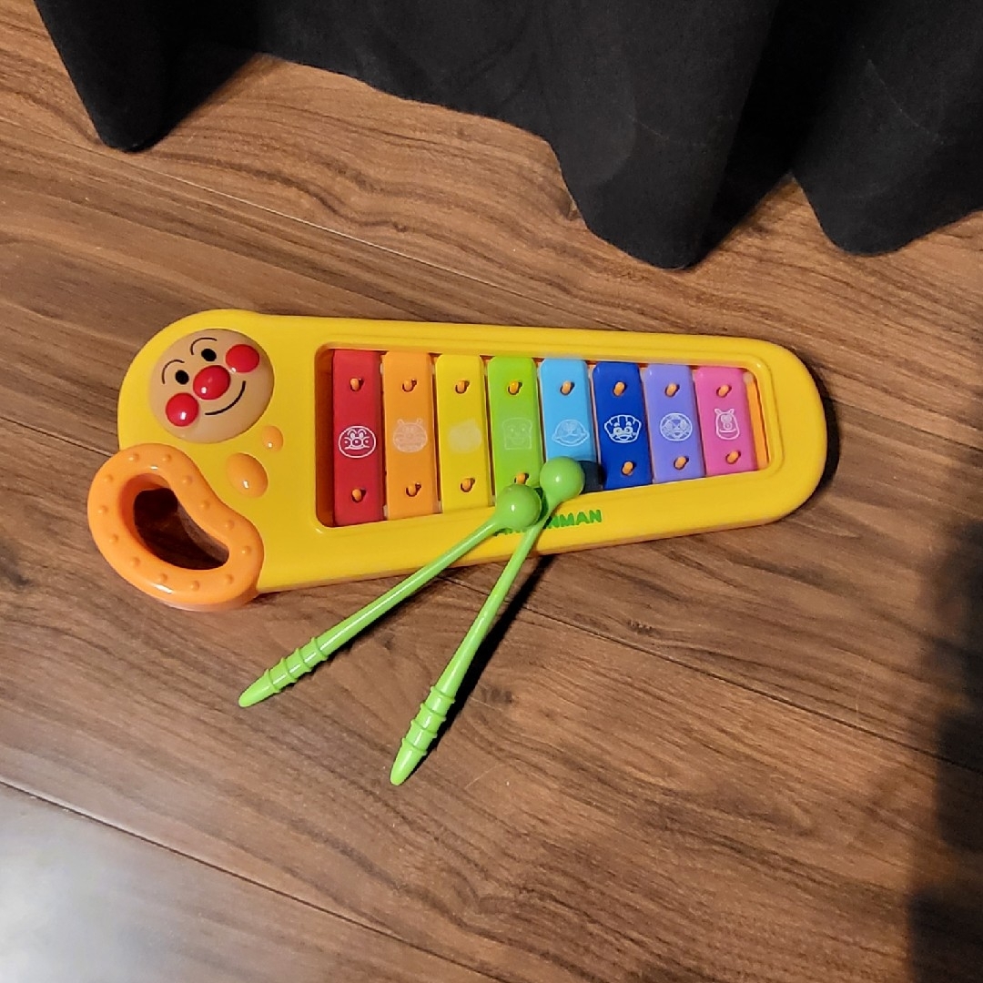 アンパンマン(アンパンマン)のアンパンマン はじめてのおしゃべり　シロフォン　ギター　3点セット キッズ/ベビー/マタニティのおもちゃ(楽器のおもちゃ)の商品写真
