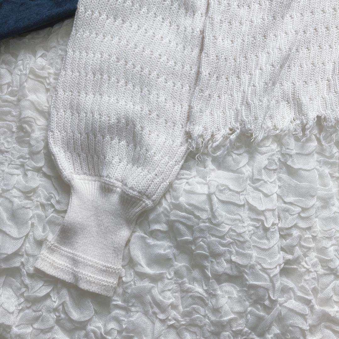 TODAYFUL(トゥデイフル)のTODAYFUL　ダメージ加工　ニット　サイドスリット　トゥデイフル　綿100 レディースのトップス(ニット/セーター)の商品写真