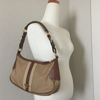 プラダ(PRADA)のプラダ ショルダーバッグ ナイロン PRADA (ショルダーバッグ)