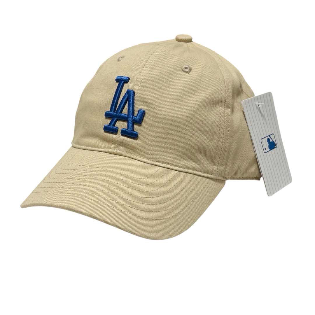 MLB(メジャーリーグベースボール)のLAドジャース　MLBキャップ　ベージュ　プルーロゴ　ユニセックス　新品　即日発 メンズの帽子(キャップ)の商品写真