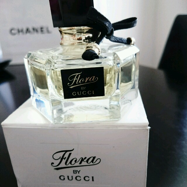 Gucci(グッチ)のフローラ バイ グッチ EDT・SP 30ml

 コスメ/美容の香水(ユニセックス)の商品写真