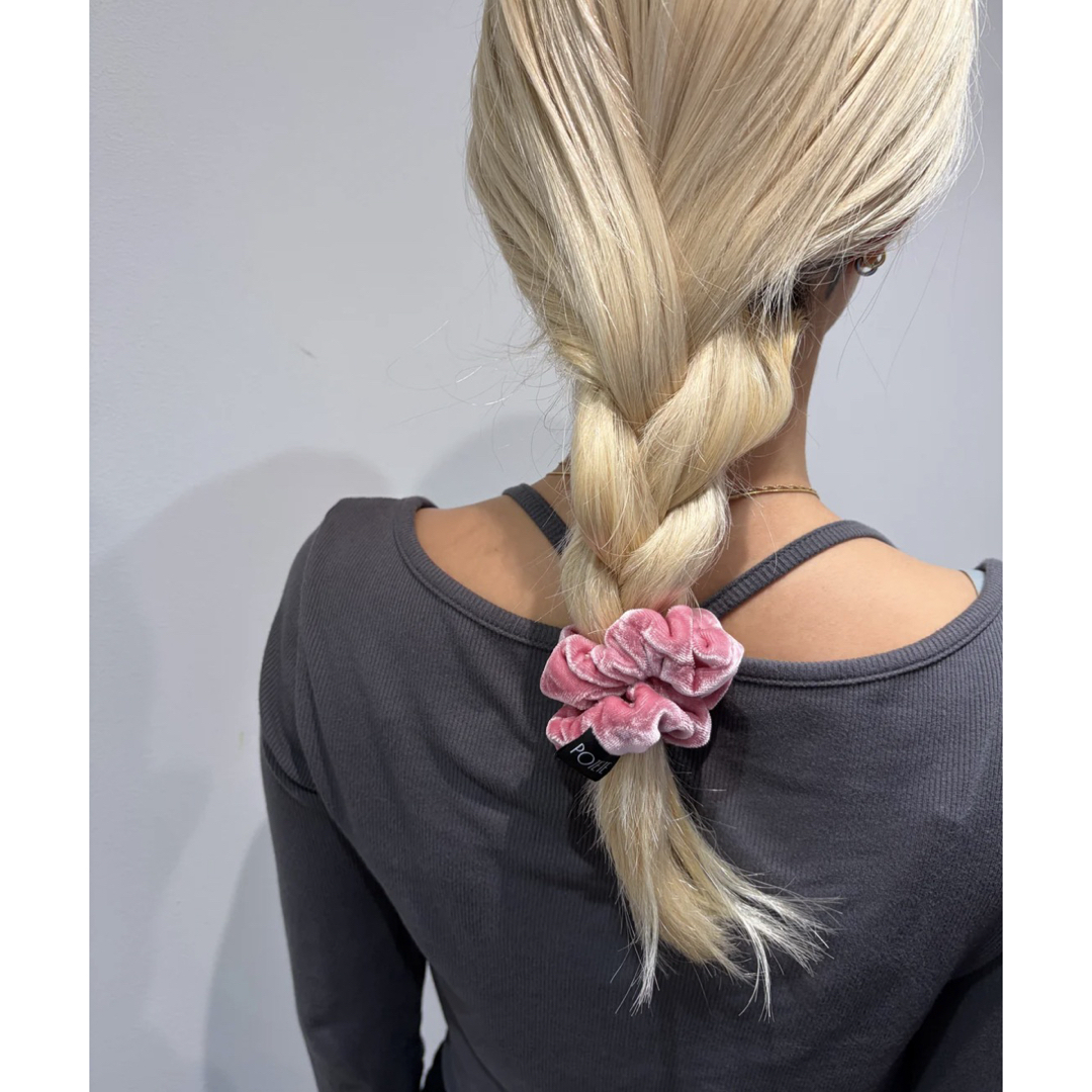 POTETE velour silk chouchou set warm レディースのヘアアクセサリー(ヘアゴム/シュシュ)の商品写真