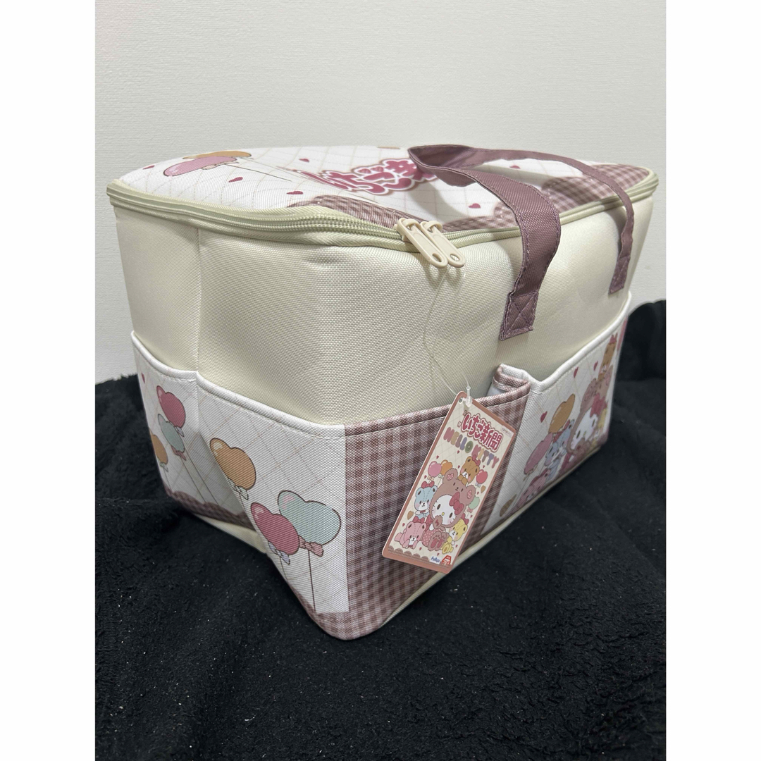 ハローキティ(ハローキティ)のハローキティ いちご新聞645号コラボバスケット　ぬいぐるみ３点セット エンタメ/ホビーのおもちゃ/ぬいぐるみ(キャラクターグッズ)の商品写真