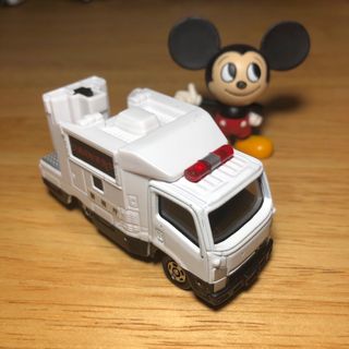 『廃盤』トミカ No.28 いすゞ エルフサインカー 警視庁 交通規制車