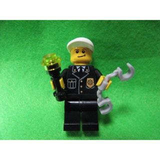 レゴ-LEGO★フィグ★警棒に手錠を持った警察官★新品★送料無料★人気