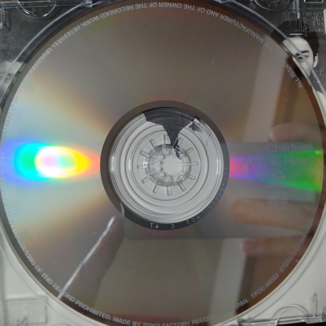 △△ Mr.Children「Atomic Heart」CDアルバム RE_01 エンタメ/ホビーのCD(ポップス/ロック(邦楽))の商品写真