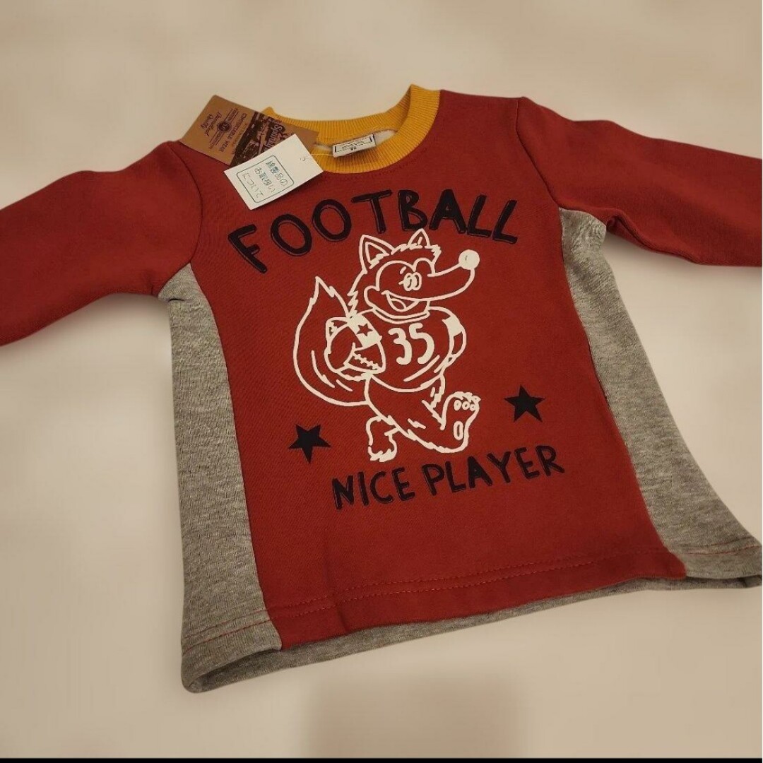 Spunky Kids トレーナー 95　新品　赤　男の子　子供服　ベビー キッズ/ベビー/マタニティのキッズ服男の子用(90cm~)(Tシャツ/カットソー)の商品写真