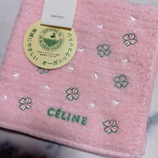 【新品】CÉLINE ★ピンク 花柄ハンカチ【最終お値下げ】