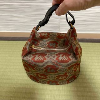 座るバック 閑座 正座のための