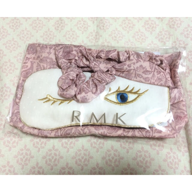 RMK(アールエムケー)のrmk アイピローセット アイマスク ノベルティ コスメ/美容のコスメ/美容 その他(その他)の商品写真