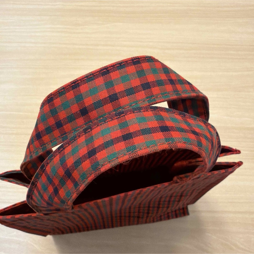 familiar(ファミリア)のファミリア トートバッグ 小 赤チェック レディースのバッグ(トートバッグ)の商品写真