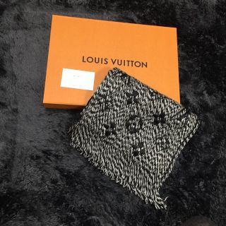 ヴィトン(LOUIS VUITTON) マフラー/ショールの通販 688点 | ルイヴィトンのレディースを買うならフリル