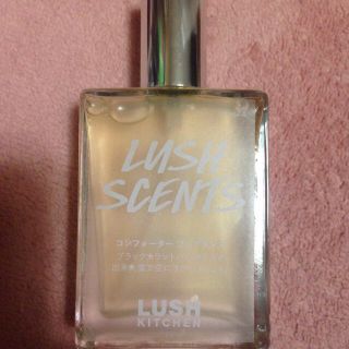 ラッシュ(LUSH)のLUSH  コンフォーター フレグランス30ml(ユニセックス)