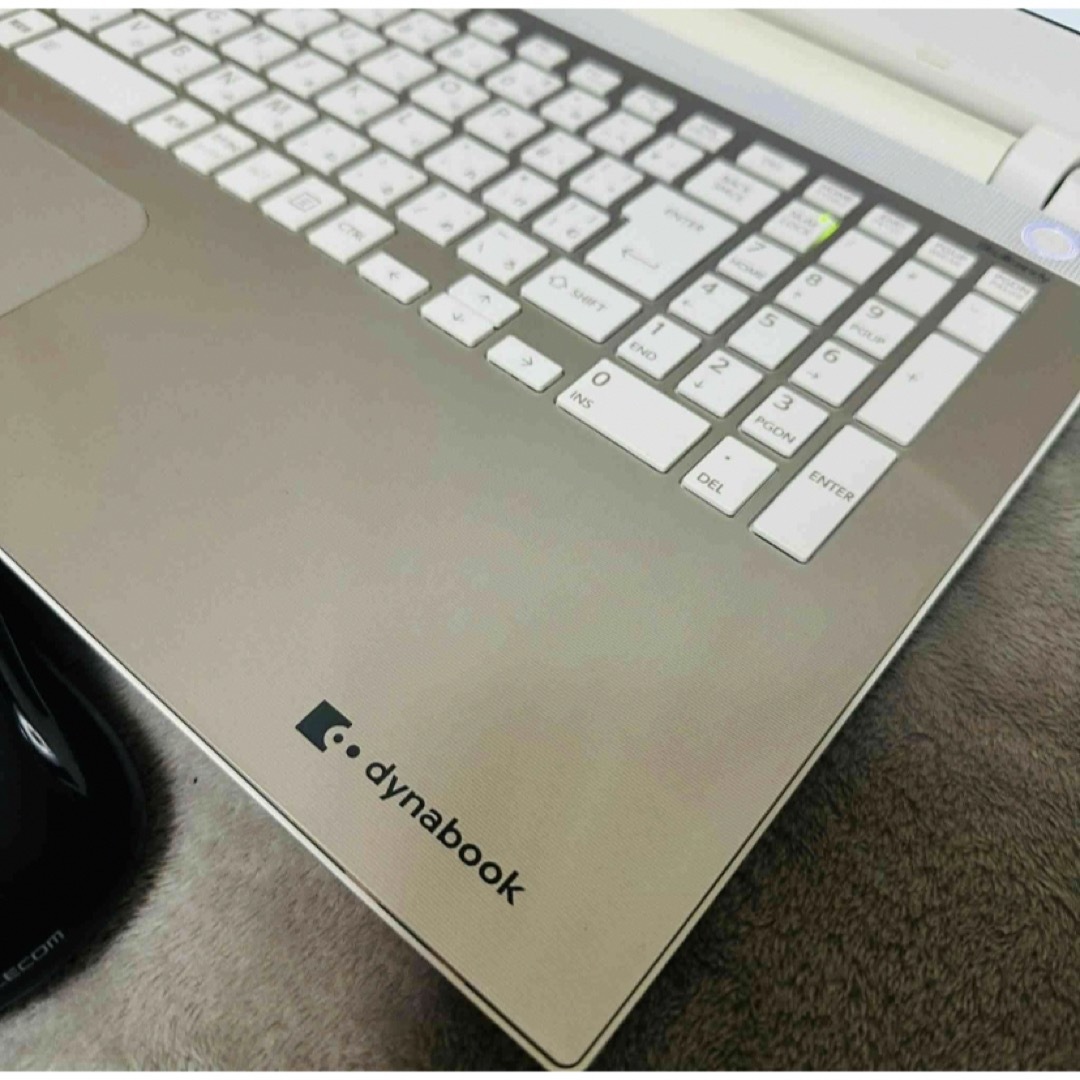 東芝(トウシバ)のS206 TOSHIBAノートパソコンWEBカメラSSD高速Win11オフィス スマホ/家電/カメラのPC/タブレット(ノートPC)の商品写真