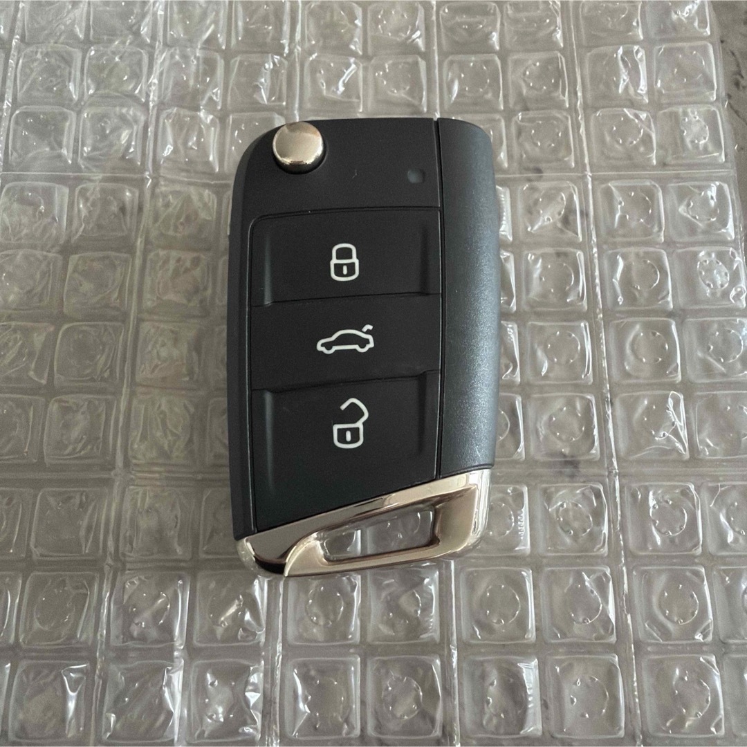 Volkswagen(フォルクスワーゲン)のフォルクスワーゲン　純正スマートキー 自動車/バイクの自動車(車内アクセサリ)の商品写真