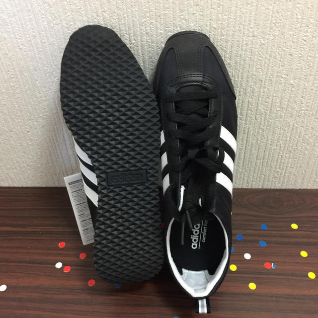 adidas(アディダス)の完売品新品 adidas neo VS JOG 25.5cm ブラック メンズの靴/シューズ(スニーカー)の商品写真