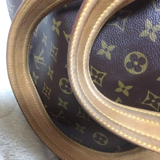 LOUIS VUITTON(ルイヴィトン)のＹRＹN♡burr様専用 ルイヴィトン ミュルティプリ シテ 確実正規品 レディースのバッグ(ショルダーバッグ)の商品写真