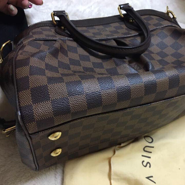 LOUIS VUITTON(ルイヴィトン)のダミエトレヴィPM 確実正規品 レディースのバッグ(ハンドバッグ)の商品写真