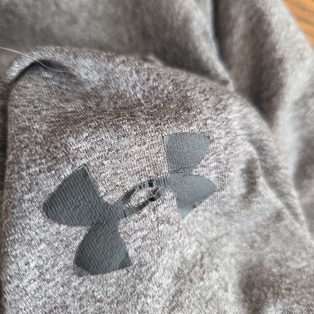 UNDER ARMOUR(アンダーアーマー)のUNDER ARMOUR コールドギア　メンズトップス メンズのトップス(Tシャツ/カットソー(七分/長袖))の商品写真