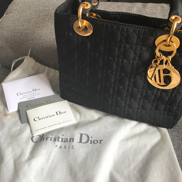 高額クーポン配布中 週末限定最終値下げ！新品！Christian Dior レディ