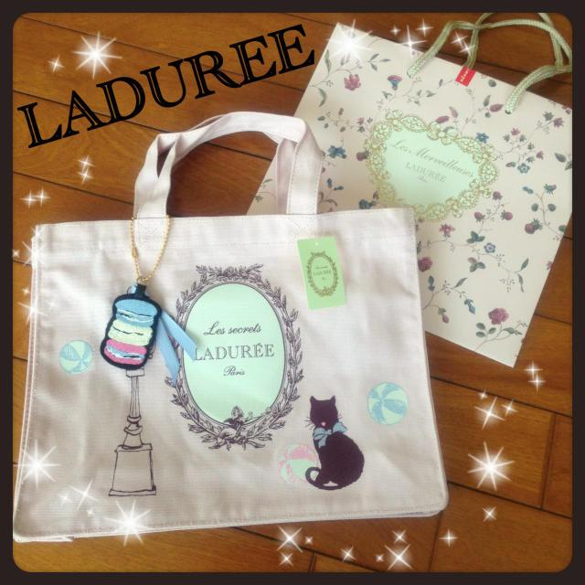 LADUREE(ラデュレ)の今週末までお取り置き♡ レディースのバッグ(トートバッグ)の商品写真