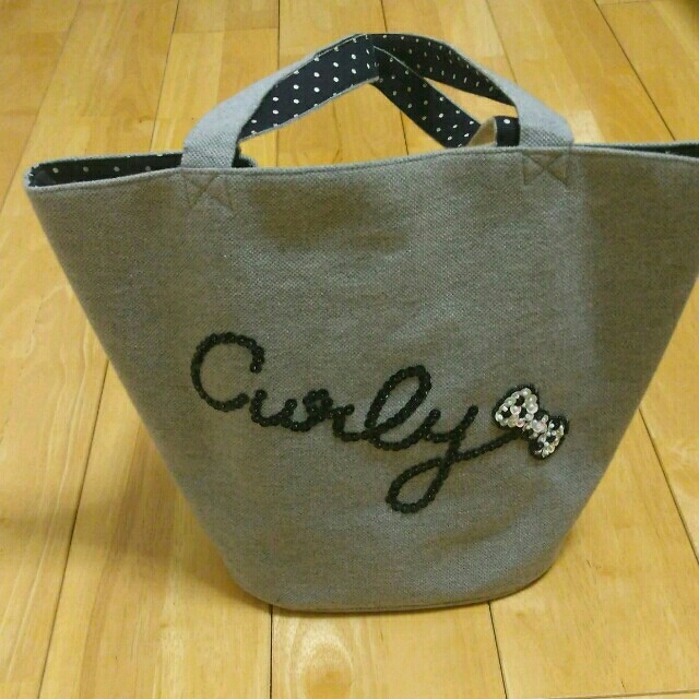 Curly Collection(カーリーコレクション)の【さやちゃん様専用】カーリーコレクション スパンコールトートバッグ レディースのバッグ(トートバッグ)の商品写真