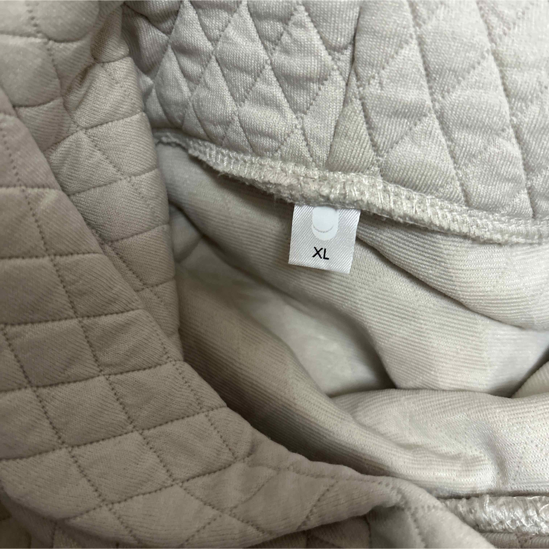 キルティングパーカー　長袖　フーディー　オーバーサイズ レディースのトップス(パーカー)の商品写真